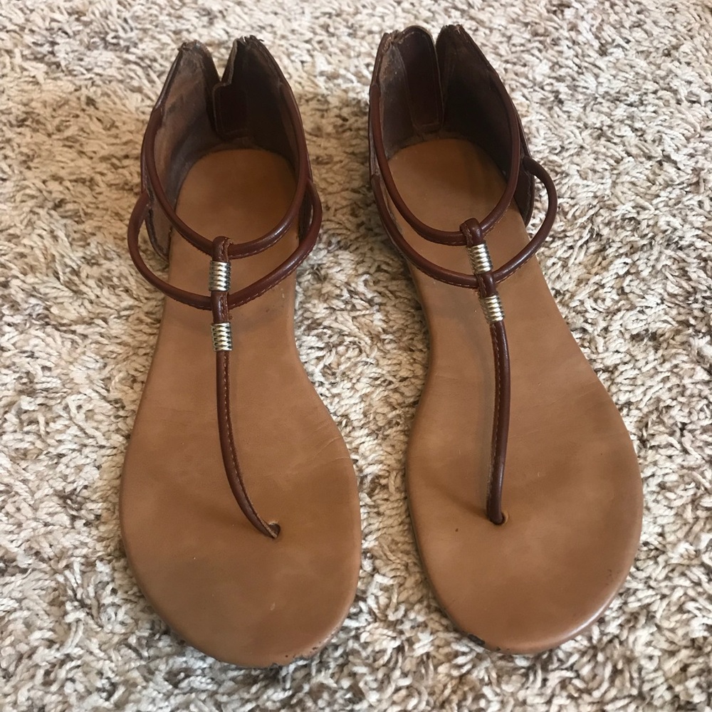 Sandals - Picture 1 of 4